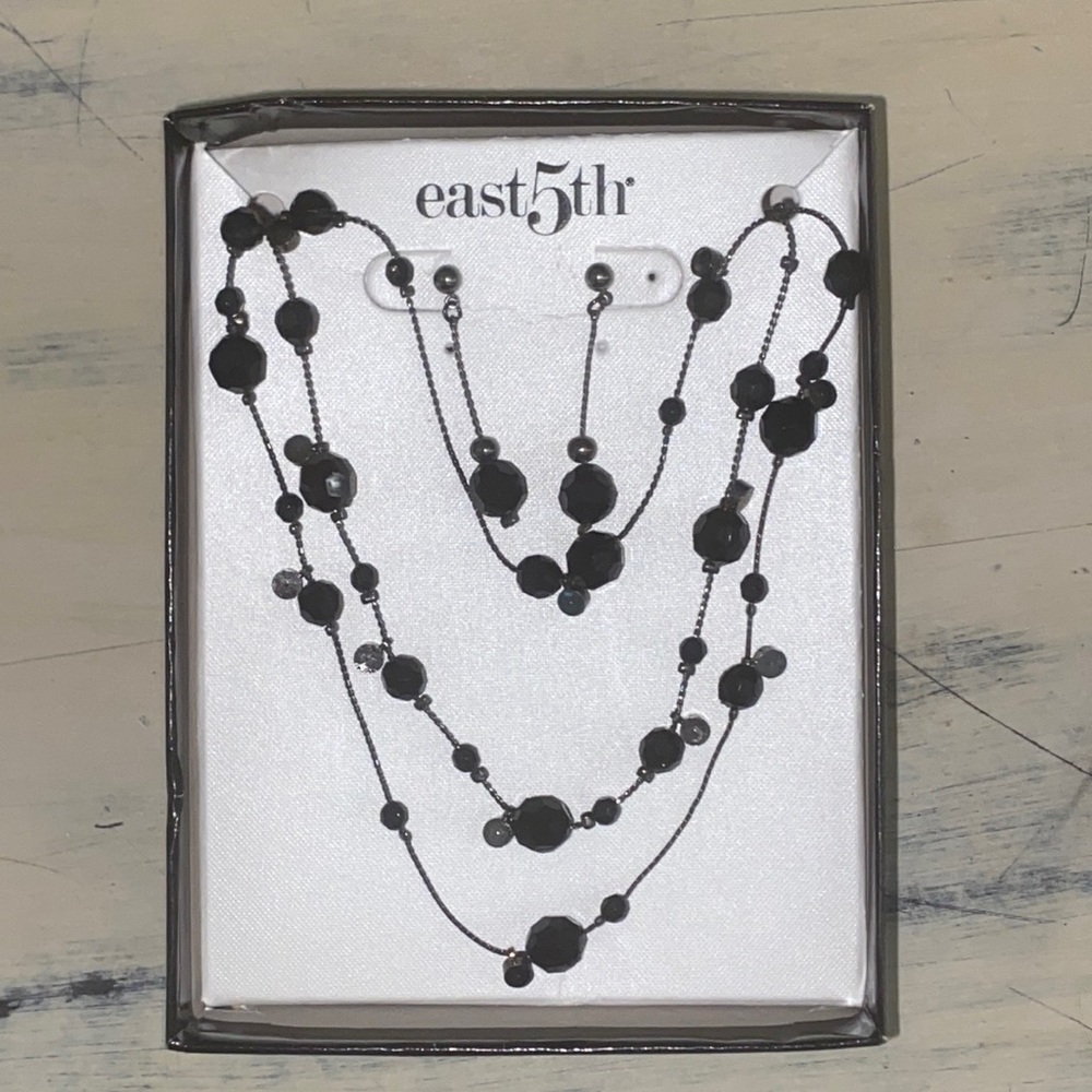 East 5th Earrings & Necklace Set NWT